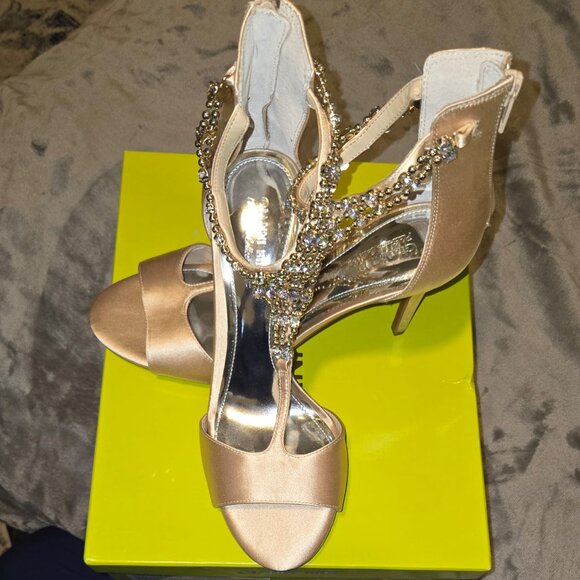 NIB Gianni Bini Gracelynn Gold Dust Heels 9M - Picture 7 of 9
